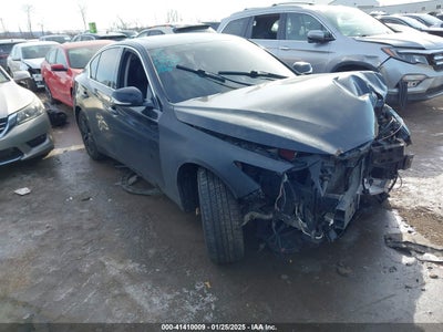 INFINITI Q50 2015