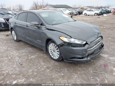 FORD FUSION HYBRID 2016