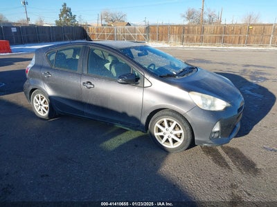 TOYOTA PRIUS C 2012