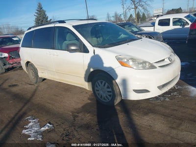 TOYOTA SIENNA 2008