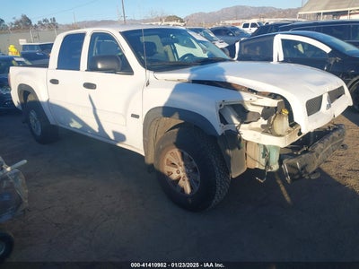 MITSUBISHI RAIDER 2006