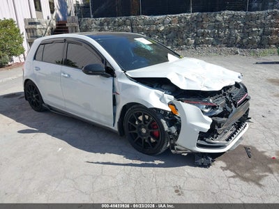 VOLKSWAGEN GOLF GTI 2015