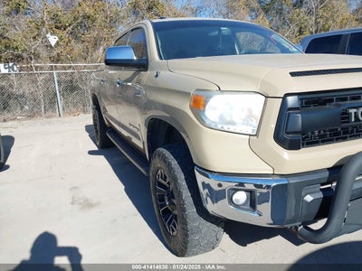TOYOTA TUNDRA 2017