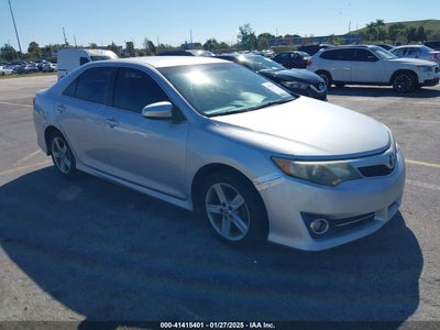 TOYOTA CAMRY 2014