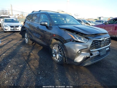 TOYOTA HIGHLANDER 2023