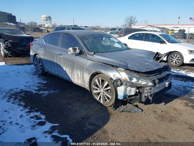 NISSAN ALTIMA 2019