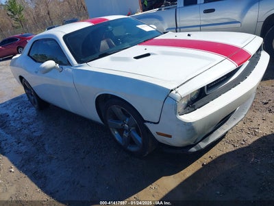 DODGE CHALLENGER 2013