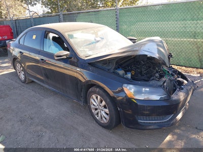 VOLKSWAGEN PASSAT 2015