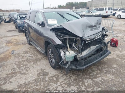 TOYOTA HIGHLANDER 2017
