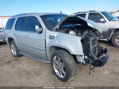 CADILLAC ESCALADE 2010