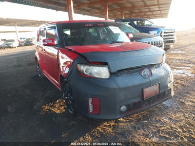 SCION XB 2013