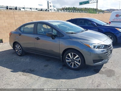 NISSAN VERSA 2024