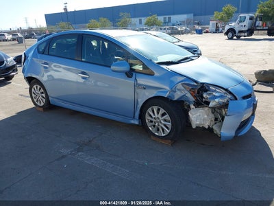 TOYOTA PRIUS PLUG-IN 2014