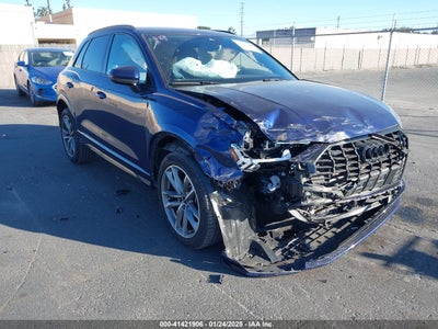 AUDI Q3 2022