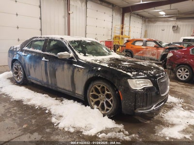 CHRYSLER 300 2017