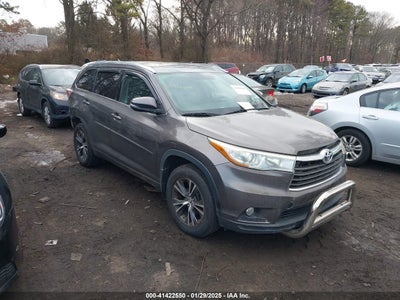 TOYOTA HIGHLANDER 2016