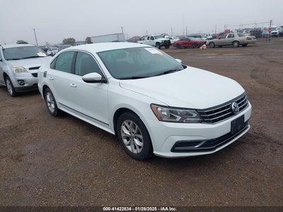 VOLKSWAGEN PASSAT 2016