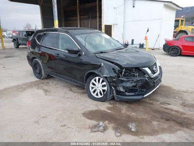 NISSAN ROGUE 2017