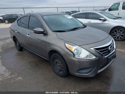 NISSAN VERSA 2015