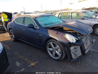 PORSCHE PANAMERA 2015