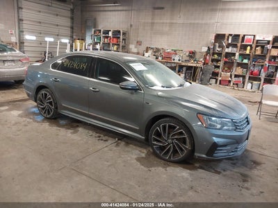 VOLKSWAGEN PASSAT 2017