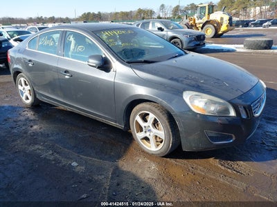 VOLVO S60 2012