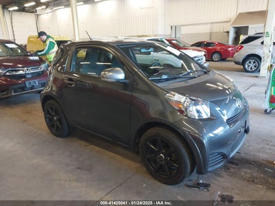 SCION IQ 2012