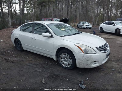 NISSAN ALTIMA 2010