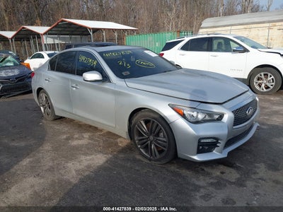 INFINITI Q50 2015