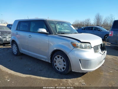 SCION XB 2010