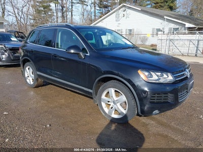 VOLKSWAGEN TOUAREG 2014