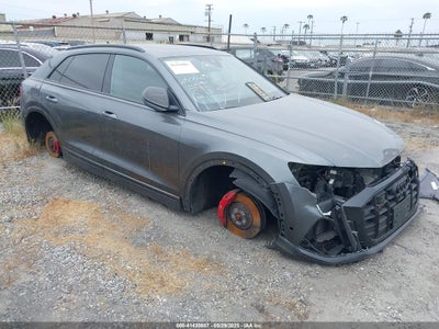 AUDI SQ8 2022