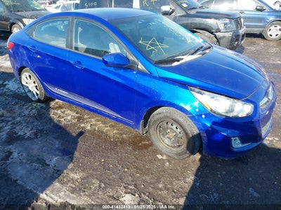 HYUNDAI ACCENT 2013