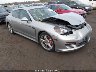 PORSCHE PANAMERA 2012