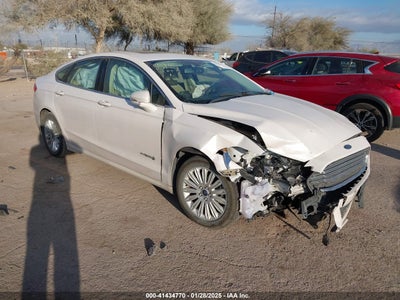 FORD FUSION HYBRID 2016