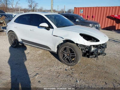 PORSCHE MACAN 2019