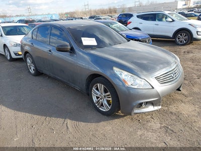 INFINITI Q40 2015
