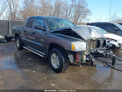 DODGE DAKOTA 2006