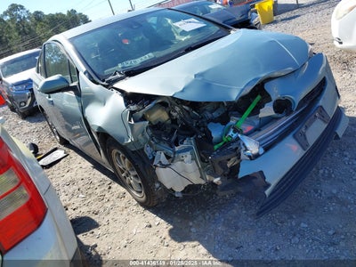 TOYOTA PRIUS 2017