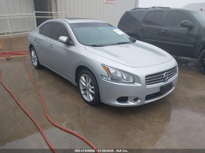 NISSAN MAXIMA 2009