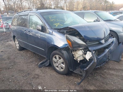 TOYOTA SIENNA 2005