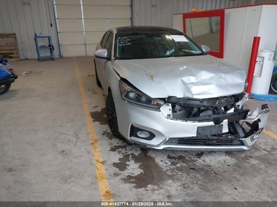KIA CADENZA 2017