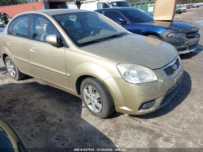 KIA RIO 2010