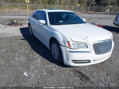 CHRYSLER 300 2013