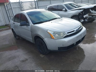FORD FOCUS 2010