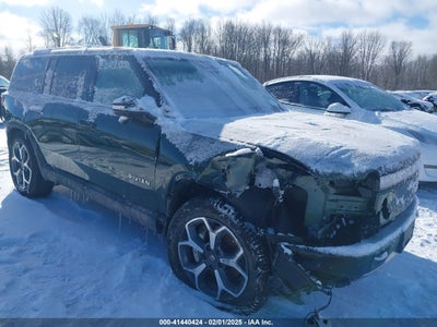 RIVIAN R1S 2024