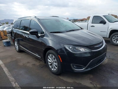 CHRYSLER PACIFICA 2018
