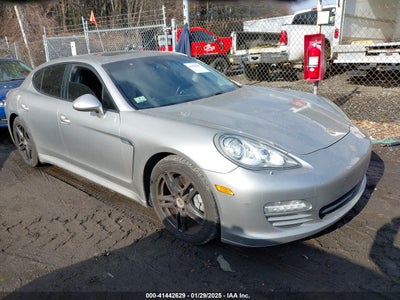 PORSCHE PANAMERA 2012