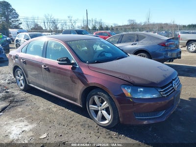VOLKSWAGEN PASSAT 2013