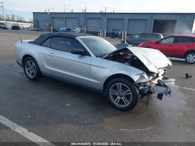 FORD MUSTANG 2011